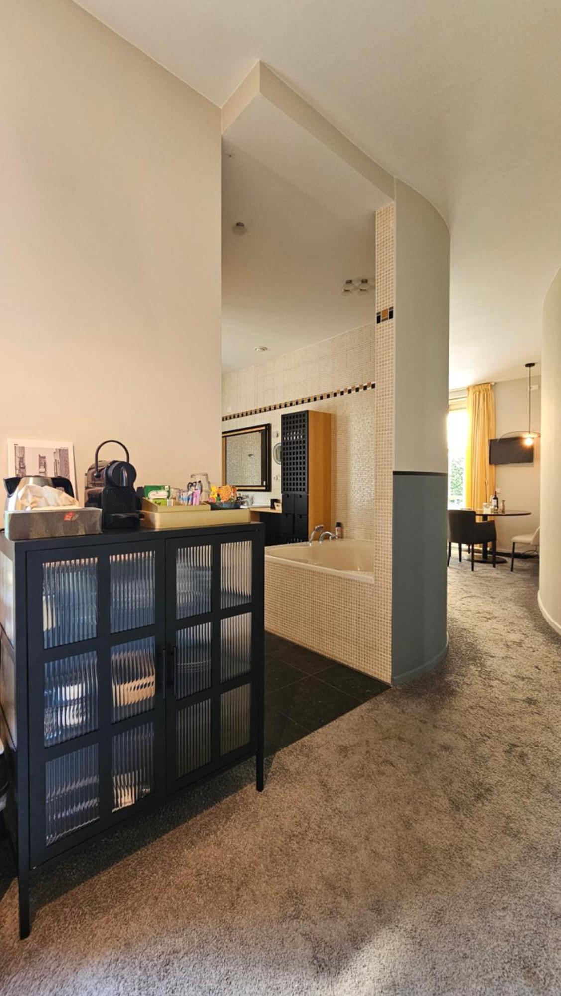 Guest Room Utrecht Ngoại thất bức ảnh