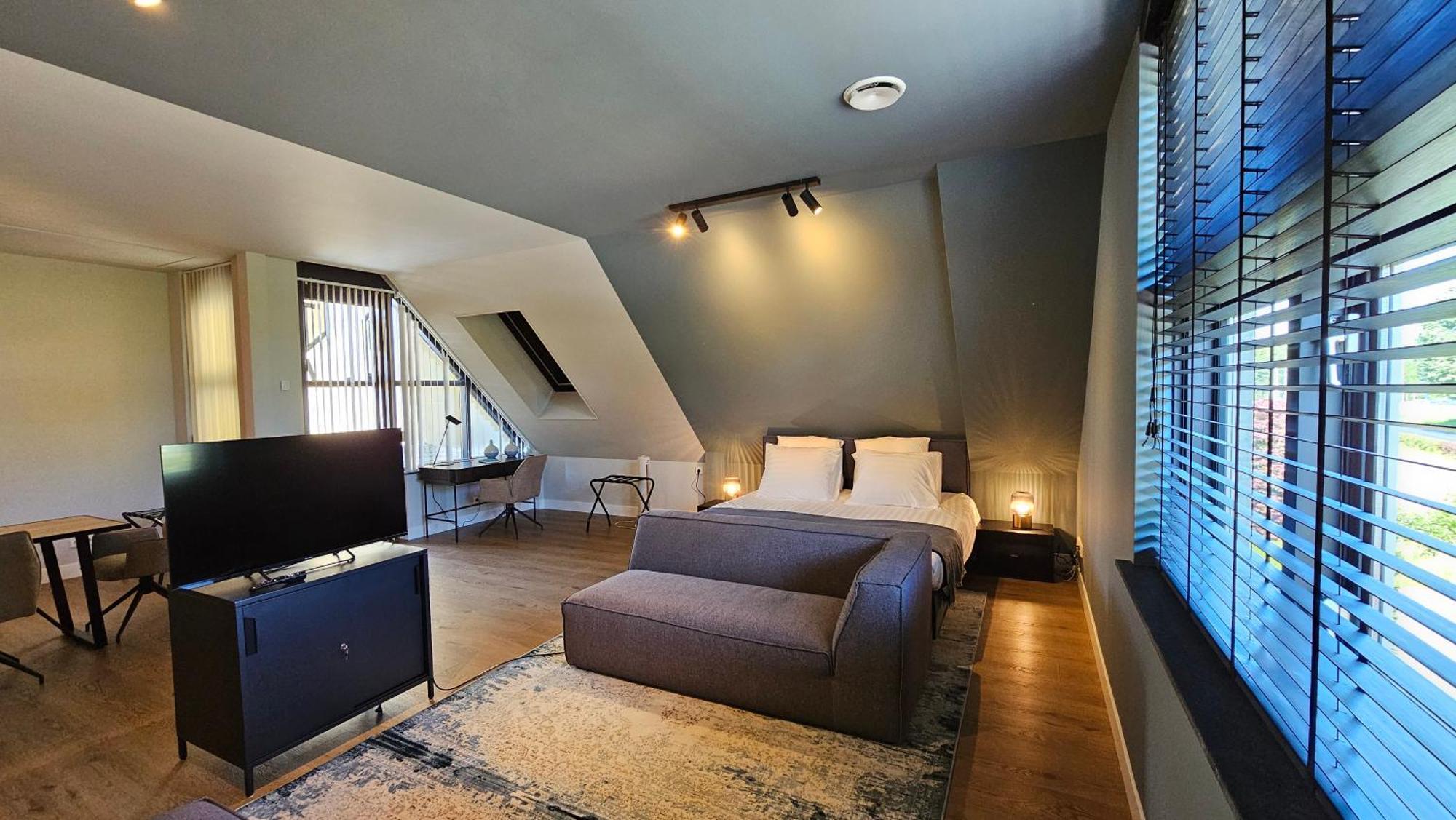 Guest Room Utrecht Ngoại thất bức ảnh