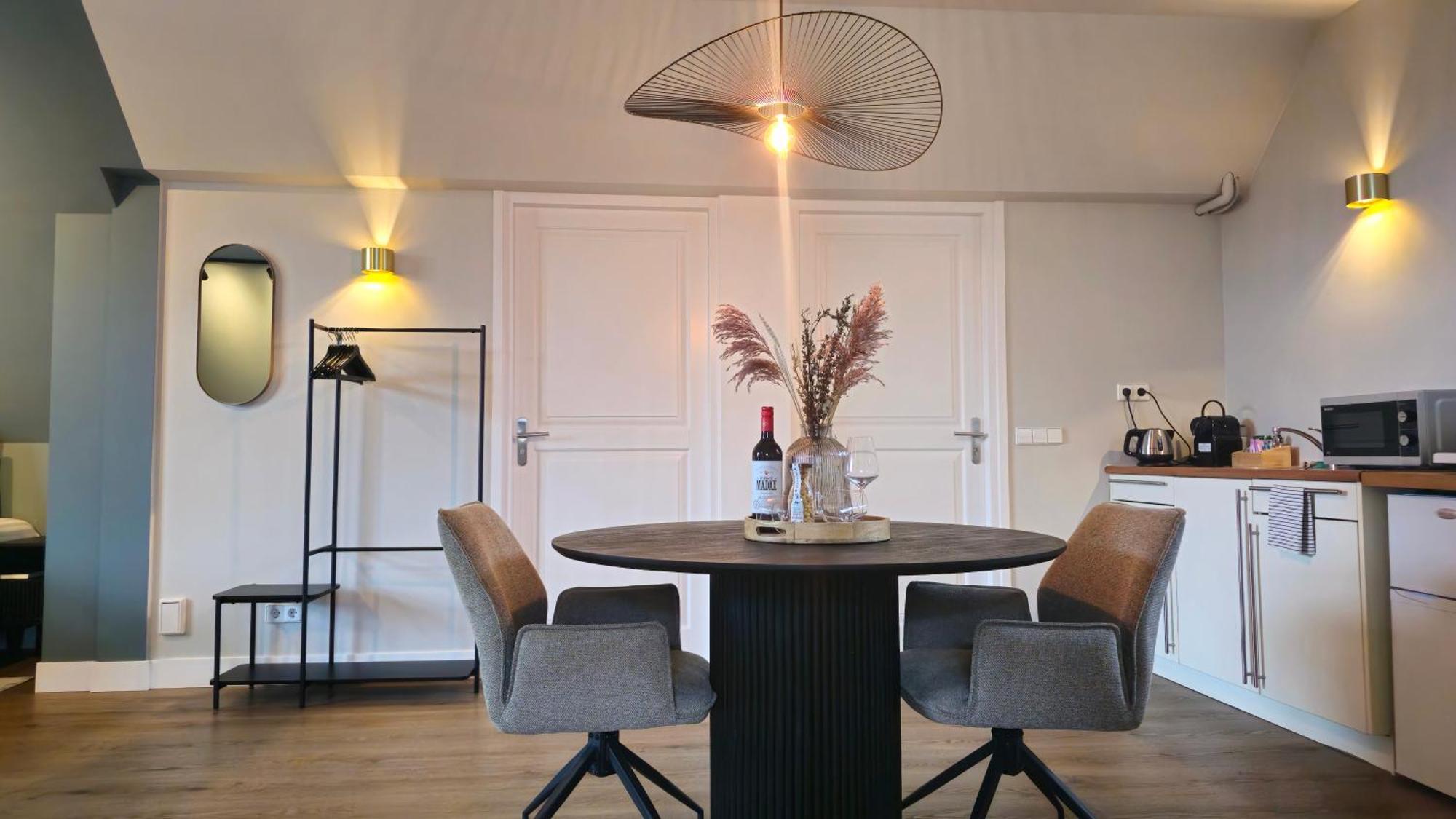 Guest Room Utrecht Ngoại thất bức ảnh
