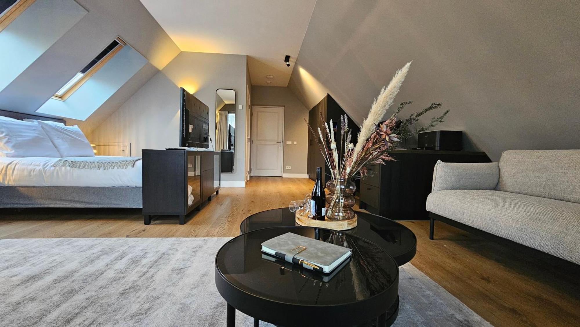 Guest Room Utrecht Ngoại thất bức ảnh